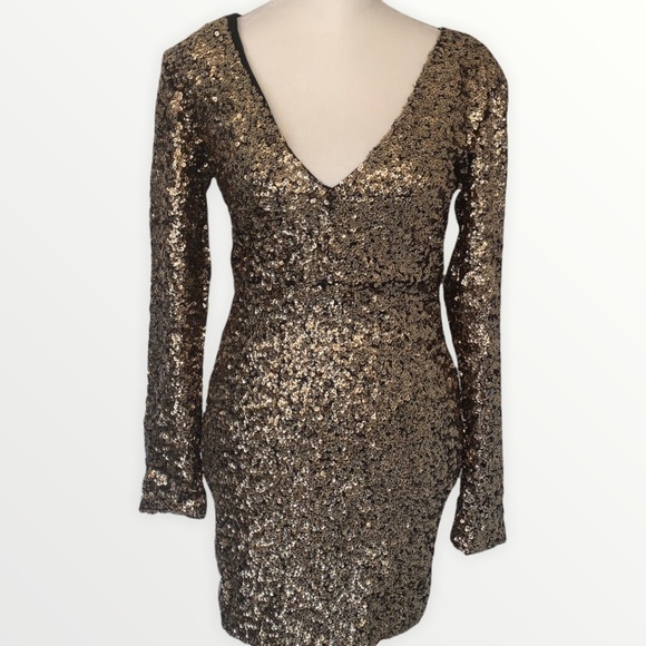 Haoduoyi Sparkly Sequin Fitted Mini Dress with V-Neck - Picture 1 of 13